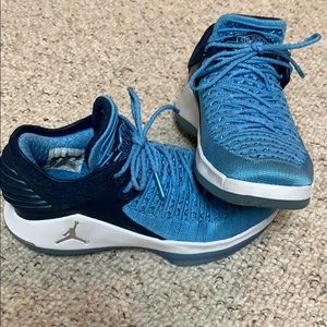 Boy’s Air Jordan basketball shoes